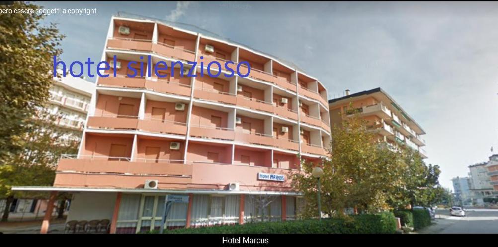 Hotel Marcus チェゼナーティコ エクステリア 写真