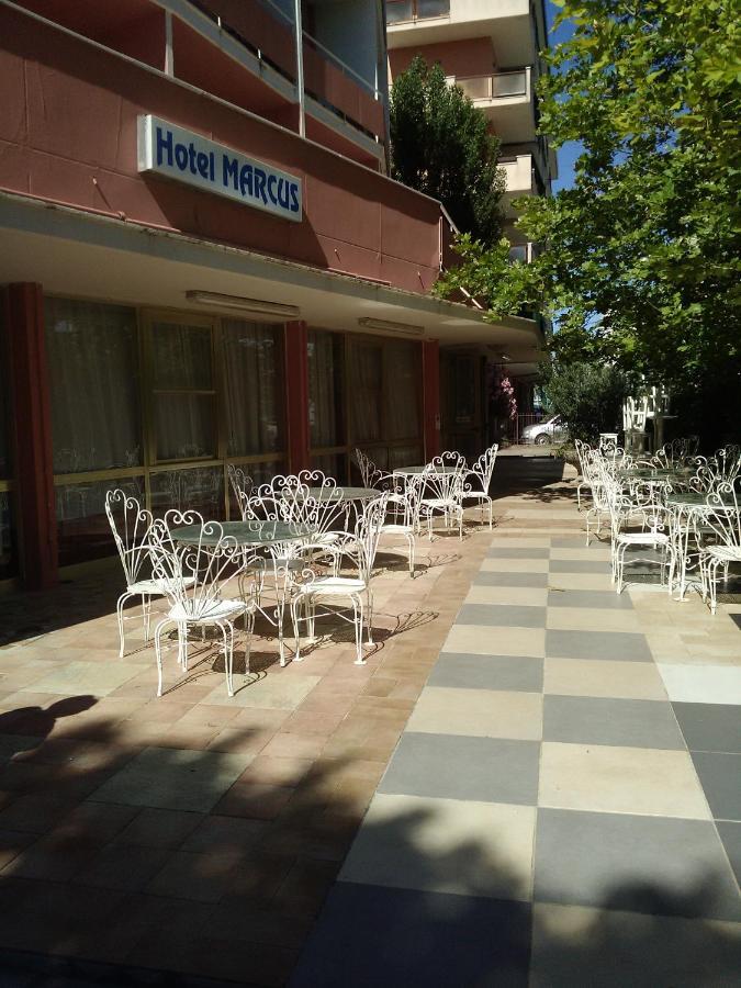 Hotel Marcus チェゼナーティコ エクステリア 写真